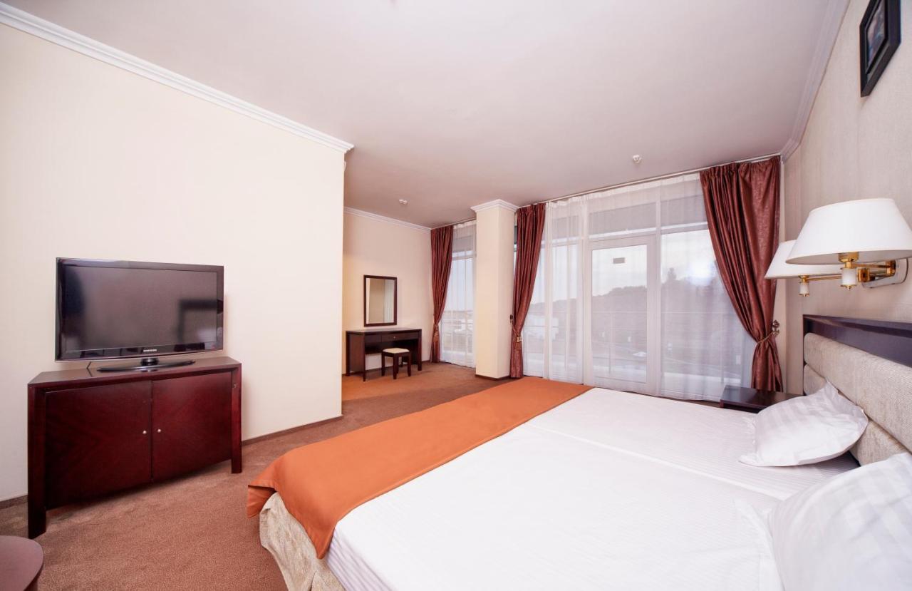 Hotel Bugaz Sea View Hrybivka Esterno foto